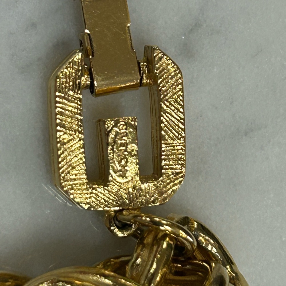 Givenchy Gold Chunky Chain Necklace - Picture 2 of 5